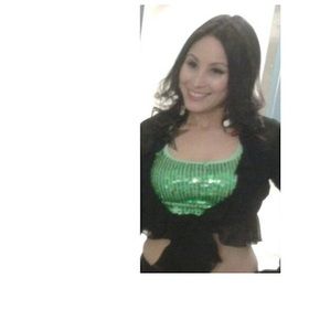 Meet your Posher, Suzanne